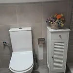 Urifer شقة